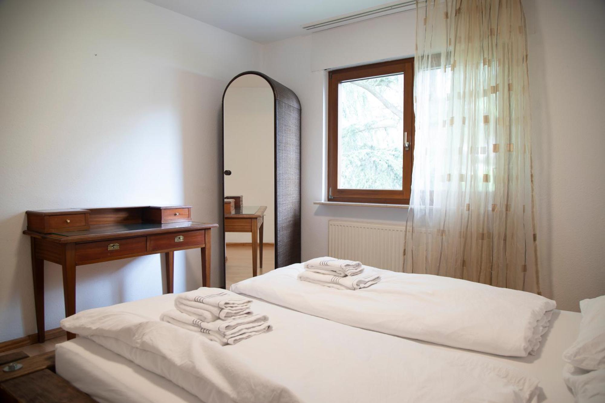 Between Lakes Apartments - 58 Интерлакен Номер фото